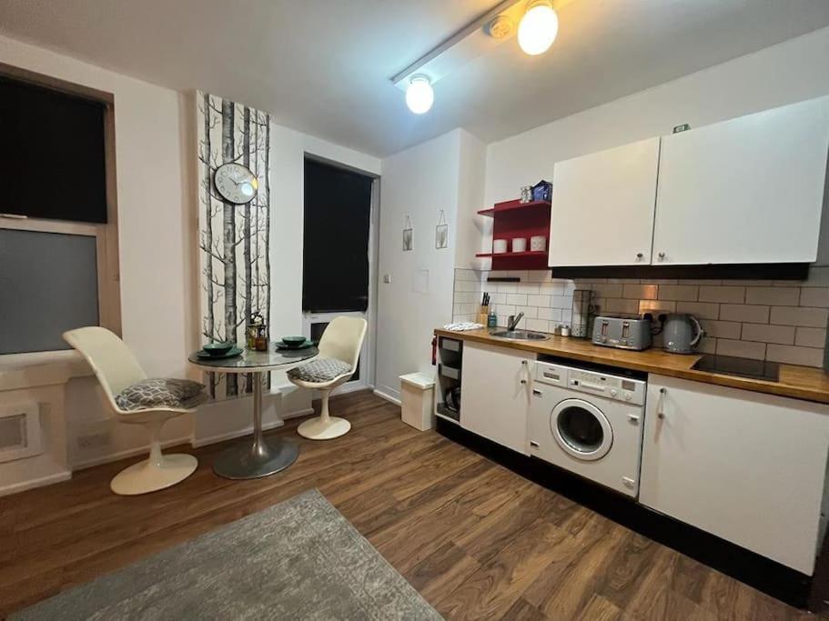 Tree Studio Apartment Barbican F3 ロンドン エクステリア 写真